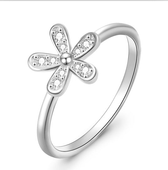 Cute Daisy Ring - Sterling Silver with Cubic Zirconia